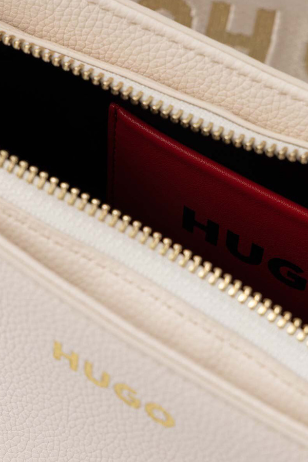 ΤΣΑΝΤΑ HUGO - 112